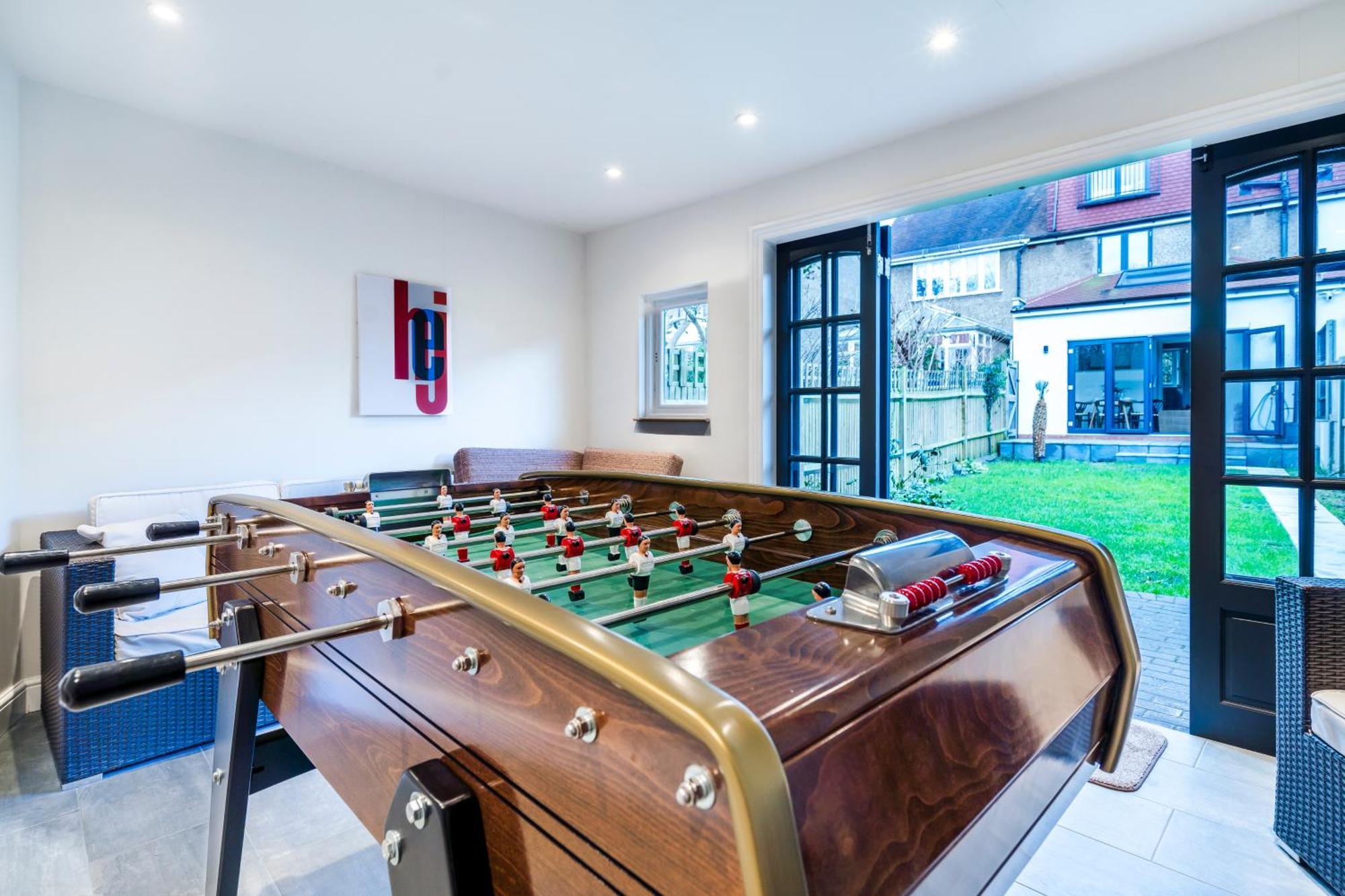 Cozy 3 Bedroom Terrace Cottage In Epsom Exteriér fotografie