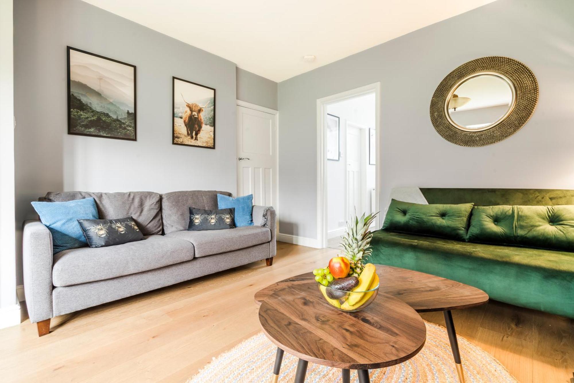 Cozy 3 Bedroom Terrace Cottage In Epsom Exteriér fotografie